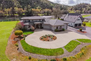 130 Stengar Ln, Roseburg, OR 97471 - Photo 1