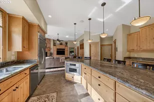 130 Stengar Ln, Roseburg, OR 97471 - Photo 11