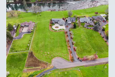 130 Stengar Ln, Roseburg, OR 97471 - Photo 45