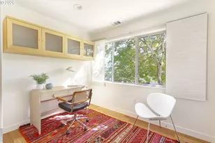 4458 SE Stark St, Portland, OR 97215 - Photo 35