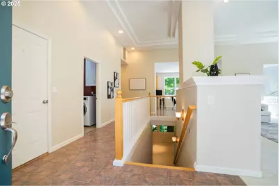 9614 NW Durrett St, Portland, OR 97229 - Photo 3