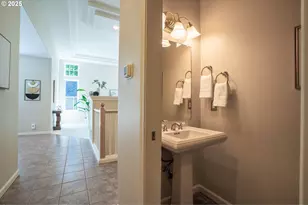 9614 NW Durrett St, Portland, OR 97229 - Photo 17