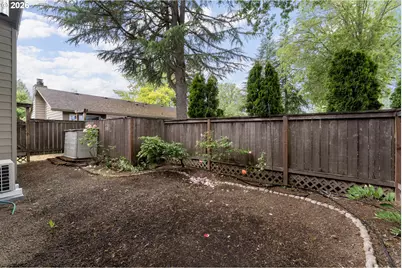 11341 SW Springwood Dr, Portland, OR 97223 - Photo 25