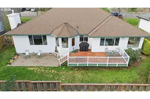 2652 SW Phyllis Dr, Gresham, OR 97080 - Photo 41