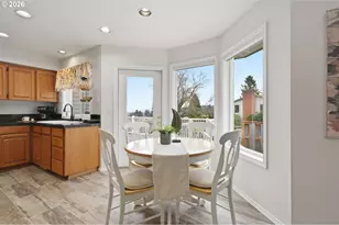 2652 SW Phyllis Dr, Gresham, OR 97080 - Photo 17