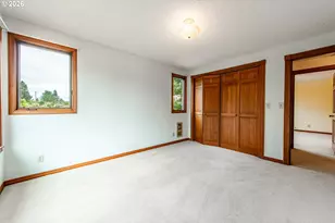 441 W D St, Springfield, OR 97477 - Photo 37