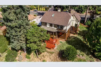 441 W D St, Springfield, OR 97477 - Photo 43