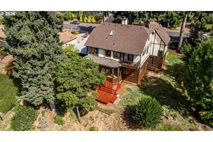441 W D St, Springfield, OR 97477 - Photo 43