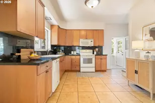 150 E Arlington St, Gladstone, OR 97027 - Photo 21