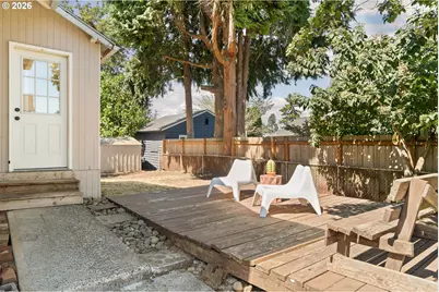 150 E Arlington St, Gladstone, OR 97027 - Photo 43