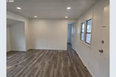 1030 E Ellendale Ave #17, Dallas, OR 97338 - Photo 7