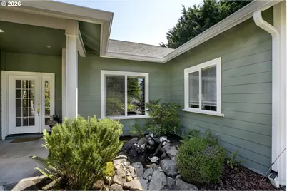 109 Ocean View Ct, Florence, OR 97439 - Photo 3