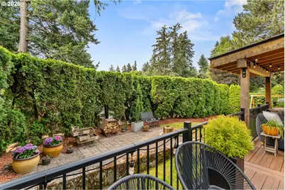 2130 SW Marigold St, Portland, OR 97219 - Photo 39