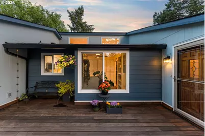2130 SW Marigold St, Portland, OR 97219 - Photo 3