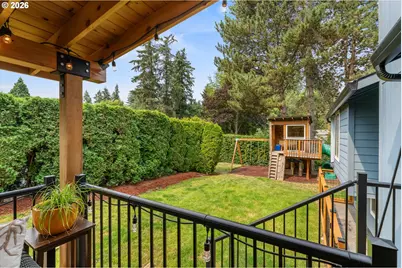 2130 SW Marigold St, Portland, OR 97219 - Photo 41