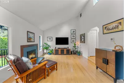 2130 SW Marigold St, Portland, OR 97219 - Photo 7