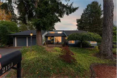2130 SW Marigold St, Portland, OR 97219 - Photo 1