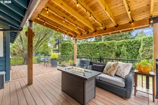 2130 SW Marigold St, Portland, OR 97219 - Photo 37