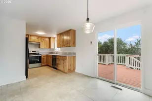 13017 Setera Cir, Oregon City, OR 97045 - Photo 9