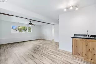 13017 Setera Cir, Oregon City, OR 97045 - Photo 17