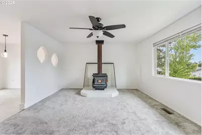 13017 Setera Cir, Oregon City, OR 97045 - Photo 11