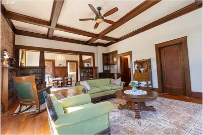 811 E 1st St, Newberg, OR 97132 - Photo 11