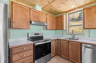 54706 Hwy 31, Summer Lake, OR 97640 - Photo 7