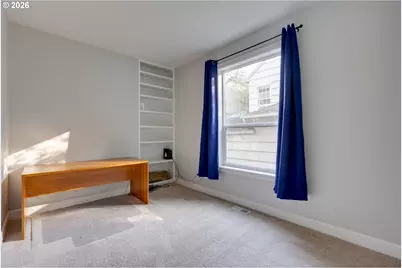 6014 S View Point Ter, Portland, OR 97239 - Photo 5