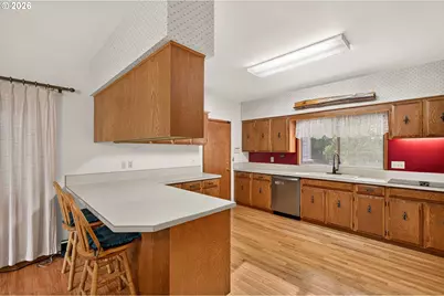 1180 SE Villard St, McMinnville, OR 97128 - Photo 13