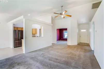 87564 Trek Dr, Veneta, OR 97487 - Photo 11