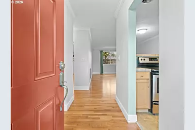 9333 N Lombard St #10, Portland, OR 97203 - Photo 3