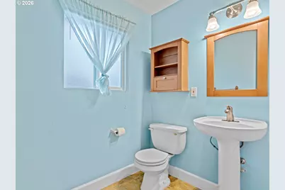 9333 N Lombard St #10, Portland, OR 97203 - Photo 13