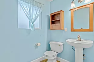 9333 N Lombard St, Portland, OR 97203 - Photo 13