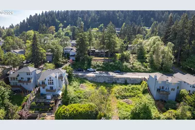 Broadway, West Linn, OR 97068 - Photo 17
