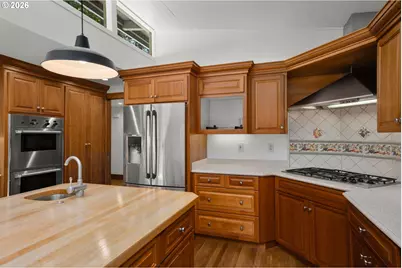 11025 S Tryon Ave, Portland, OR 97219 - Photo 21