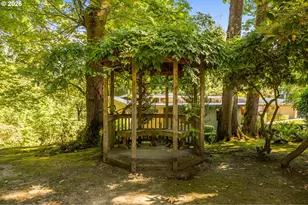 11025 S Tryon Ave, Portland, OR 97219 - Photo 41