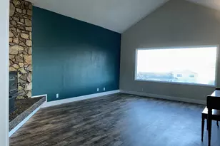 2225 Maine Ct, North Bend, OR 97459 - Photo 5