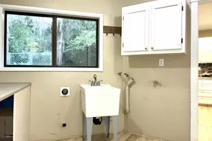 2225 Maine Ct, North Bend, OR 97459 - Photo 23