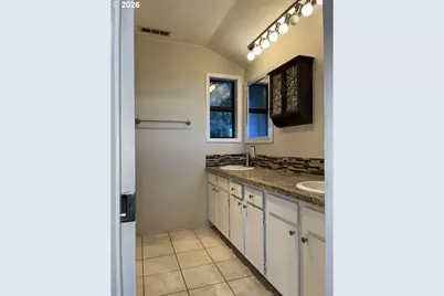 2225 Maine Ct, North Bend, OR 97459 - Photo 31