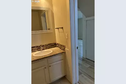 2225 Maine Ct, North Bend, OR 97459 - Photo 9