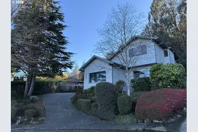 2225 Maine Ct, North Bend, OR 97459 - Photo 1