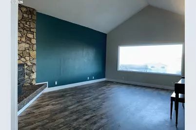 2225 Maine Ct, North Bend, OR 97459 - Photo 5