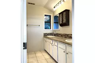 2225 Maine Ct, North Bend, OR 97459 - Photo 31