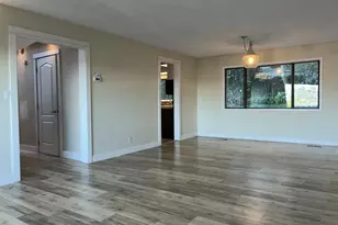 2225 Maine Ct, North Bend, OR 97459 - Photo 11