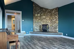 2225 Maine Ct, North Bend, OR 97459 - Photo 5