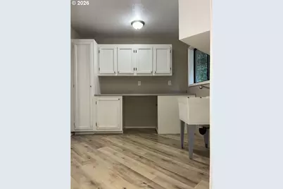 2225 Maine Ct, North Bend, OR 97459 - Photo 23