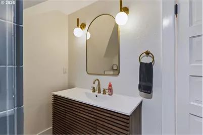 716 N Alberta St, Portland, OR 97217 - Photo 19