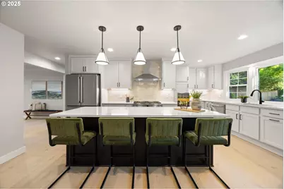 1015 Southshore Blvd, Lake Oswego, OR 97034 - Photo 3