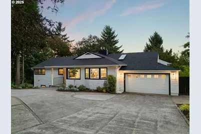 1015 Southshore Blvd, Lake Oswego, OR 97034 - Photo 1