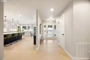 1015 South Shore Blvd, Lake Oswego, OR 97034 - Photo 9